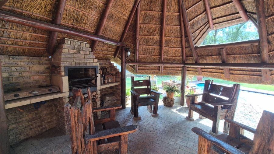 3 Bedroom Property for Sale in Roodia Free State